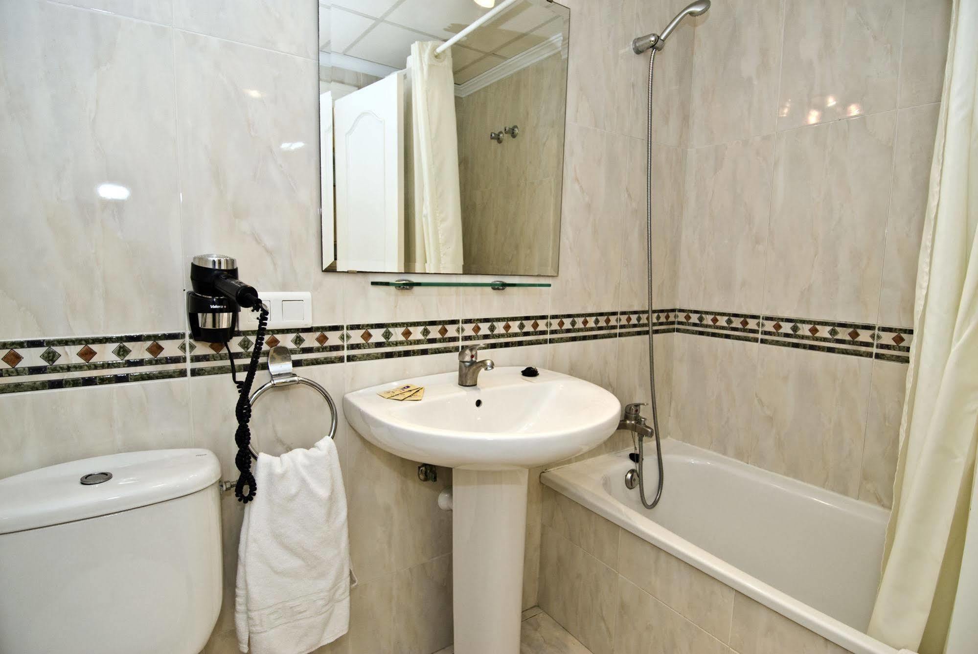 Apartamentos Hc Burriana Playa *