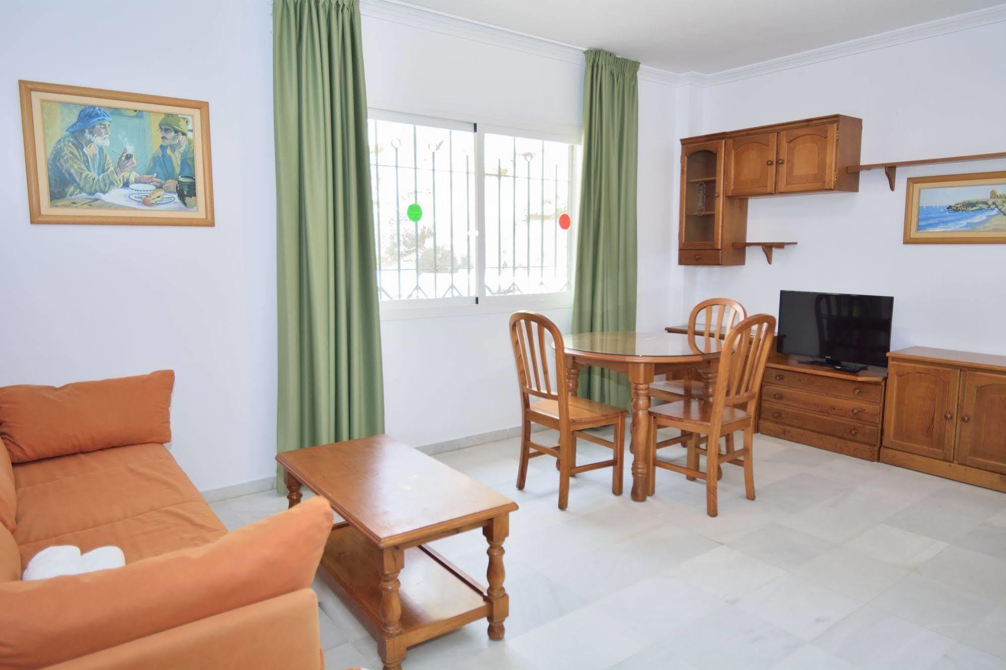 Apartamentos Hc Burriana Playa Apartment *
